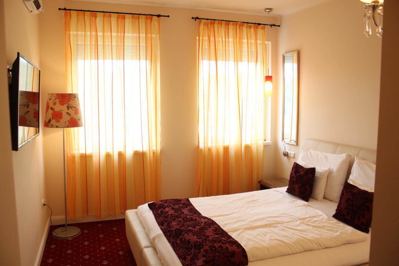 Hotel Al Faro Lodge Am See Podersdorf am See Exterior foto