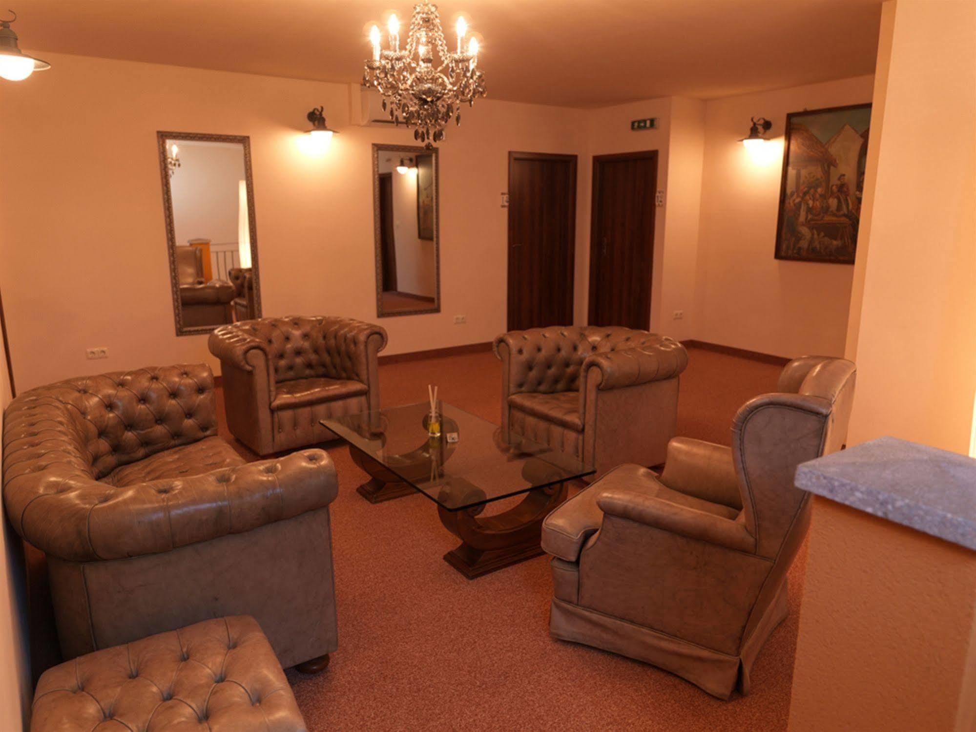 Hotel Al Faro Lodge Am See Podersdorf am See Exterior foto